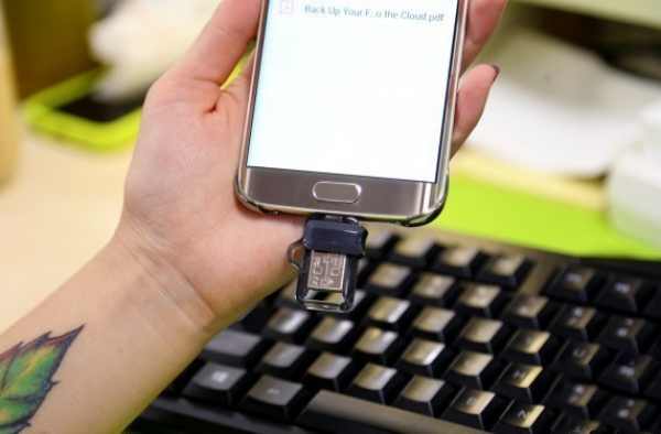 闪迪酷捷USB3.0闪存盘体验 不容小觑的小家伙