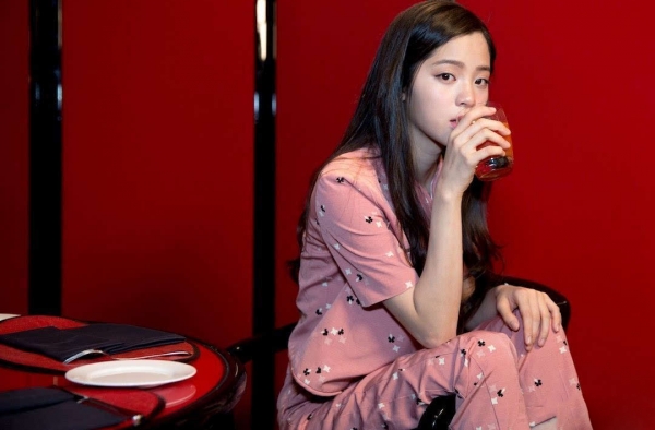 欧阳娜娜被谁搞过?欧阳娜娜被开除原因引质疑