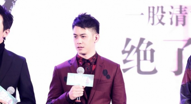 作为大导演李安的儿子，也蛮有个性的