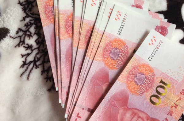 11岁孙子法院告奶奶 只欲讨回自己的4万多压岁钱