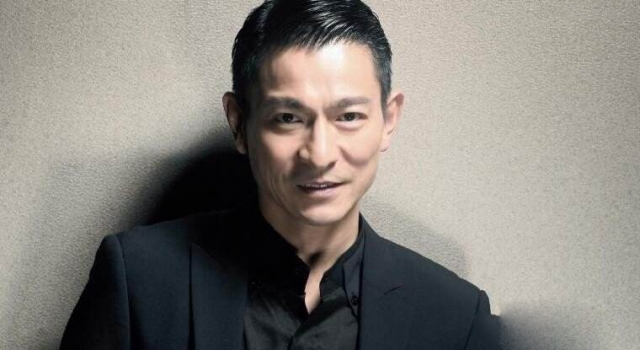 刘德华伤情最新状态 3月初出院需轮椅代步