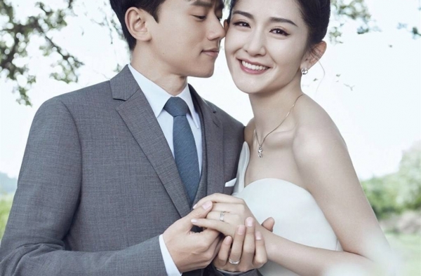 谢娜微博转发疑在回应张杰哭了  尊重别人也是尊重自己