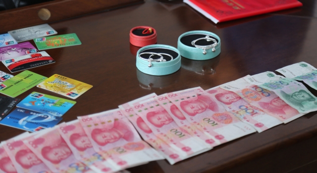 丢失现金没人领？公交公司存大量乘客丢失物品
