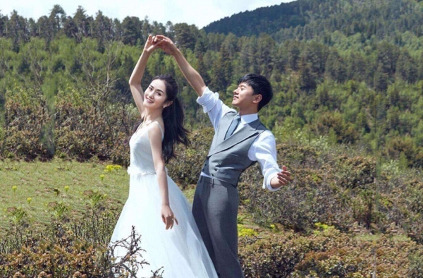 谢娜否认婚变原因竟然是它 曾自曝结婚证早烧了