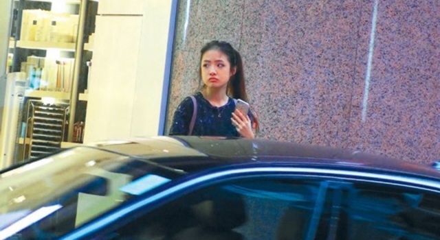 张学友女儿近照曝光 歌神亲开车接送爱女防早恋