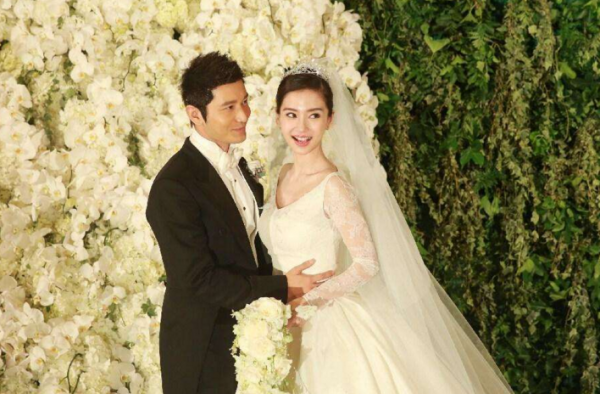 黄晓明人设崩塌 杨颖全凭黄晓明护航才有今天？