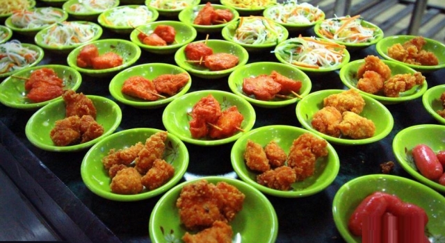 山东高校“良心餐厅”走红 一元菜肴让你吃到饱！