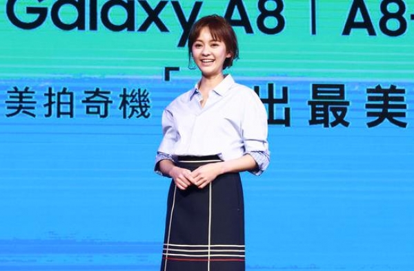 陈意涵环抱修杰楷惹争议 修杰楷陈意涵关系大揭秘