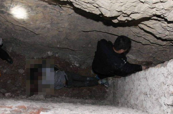 墙洞中突现干尸 迷雾重重似多年前失踪邻居