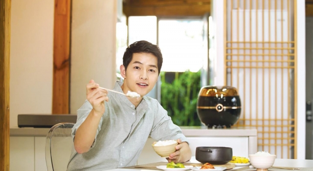 宋仲基有望出演《阿斯达》 婚后回归荧屏？