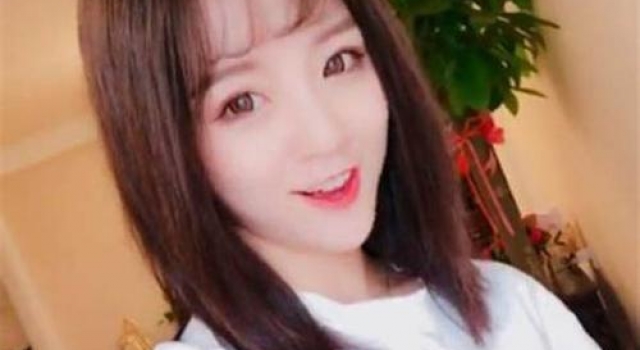 莉哥不雅照曝光 众男友纷纷被扒出,玩的比温婉还前卫
