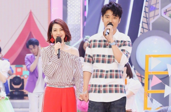 张丹峰洪欣夫妇回应 这就是洪欣绝对相信张丹峰的原因