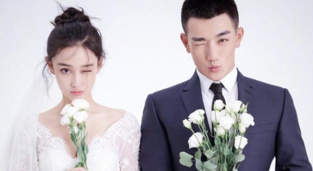张馨予自曝现在很幸福 婚期已定婚礼一切从简