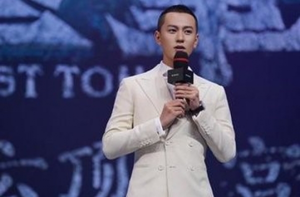 秦俊杰袁冰妍片场搂抱举止亲密?秦俊杰回应:恶意抹黑