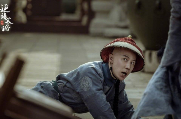 袁春望扮演者关评论 被骂太惨是角色太坏还是演技浮夸?