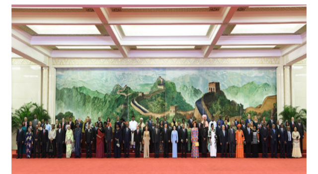 2018年中非合作论坛 习主席和夫人共同欢迎外方领导人