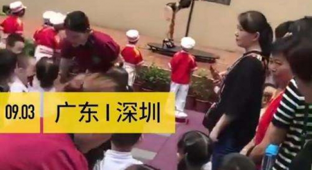 表演钢管舞遭免职 给幼儿园孩子介绍钢管舞是否欠妥？
