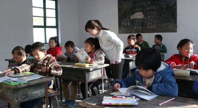 强制怀孕教师支教 校方称教育局选的!?