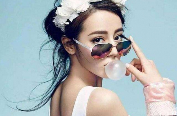 怎样追到迪丽热巴气质的小姐姐 这些很low的行为你别做