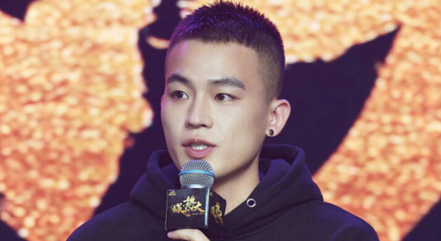 欧豪小时候照片 看少年如何帅了一路