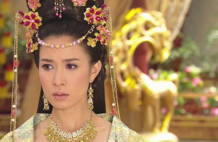 ��ʫ��ǰ���м������治���Ǳ���Ϊ���Ů����Ů��