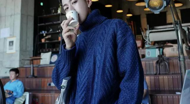 最保暖时尚的是男士毛衣?？秋冬男士搭配最佳单品