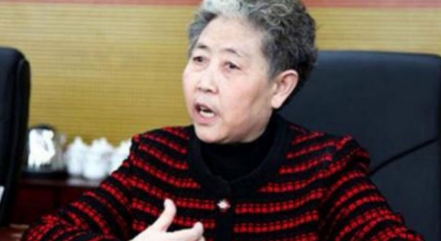 老干妈现身辟谣 网友：实实在在企业价值观的公司
