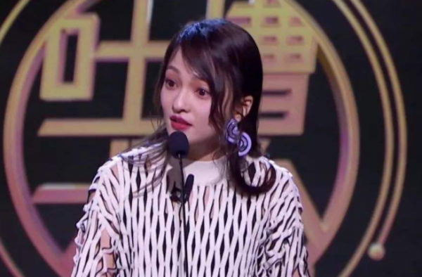 张韶涵朋友少原因是什么？张韶涵回应既霸气又心酸！