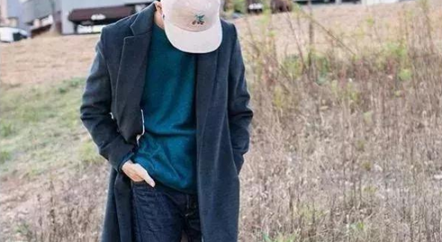 百搭新潮的男士卫衣搭配？年轻小伙就爱这么穿！