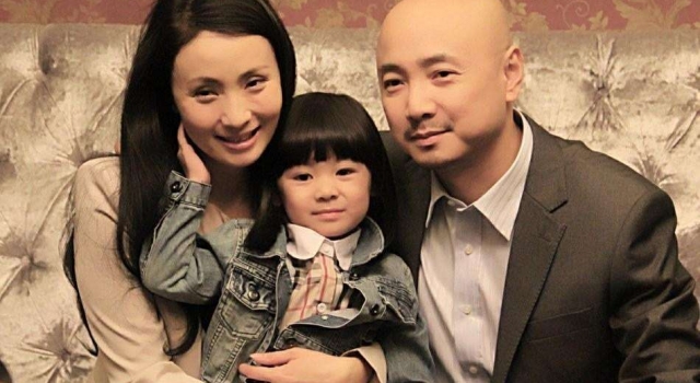 网曝徐峥夜会美女两人发生了什么？陶虹回应说啥了？