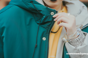 选择一件拼接工装棉服 带你走进一个时尚的世界
