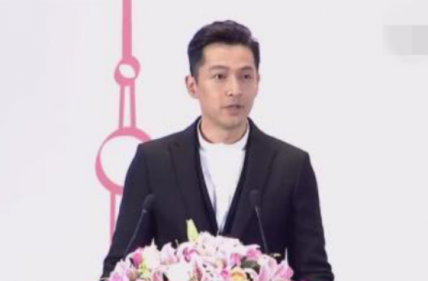 胡歌妈妈过世 与癌斗争30年还是未看到儿子成家