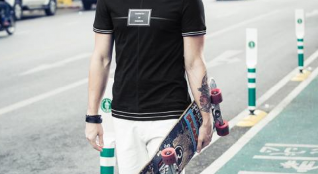 简单朴素的男性服装 组合出最适合生活的服装搭配