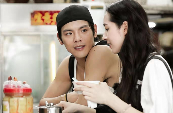 郭碧婷初恋是圈内模特 自爆订婚后还和初恋约过饭