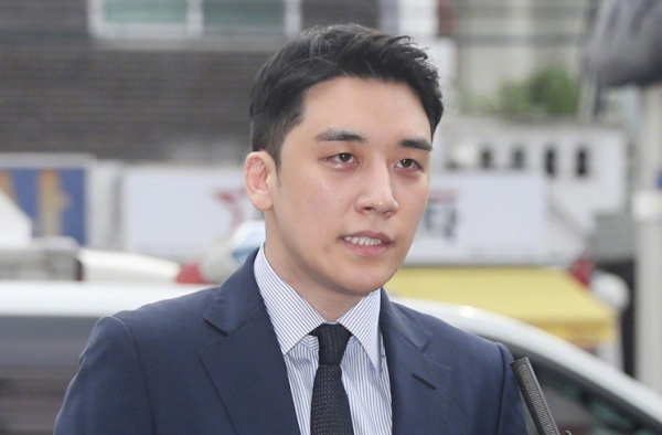 胜利涉嫌赌博接受警方调查 再次被传唤 他对此感到抱歉
