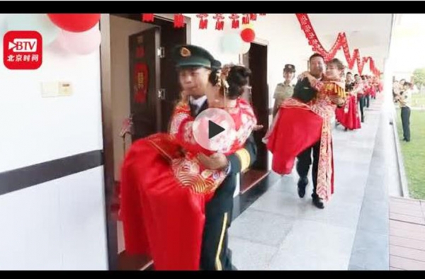 看婚礼看出了阅兵的感觉 军婚惹人羡 网友：仗势娶人