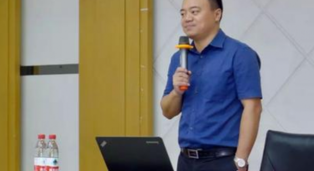 梁岗十年性侵害男学生逾20人 网友：割以永治！