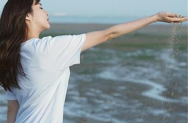 就这么毫无预兆地结婚了？