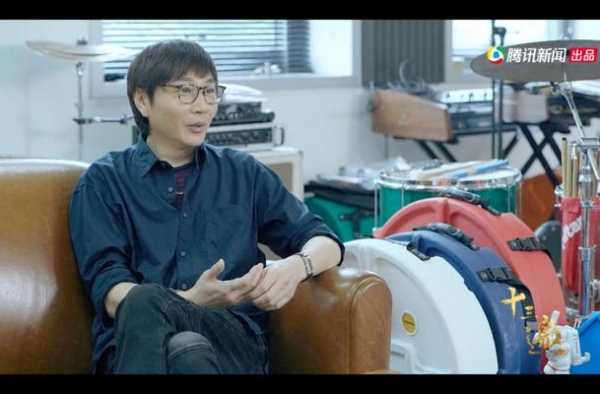 《乐夏》专业担当张亚东向来温文尔雅，此番在《十三邀》挺敢说