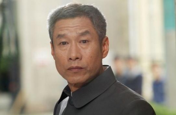 老戏骨刘佩琦：初见岳母被拒，妻子偷户口本结婚却守了活寡