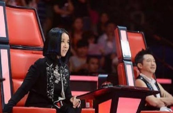从“音乐才子”沦为剧组跑龙套，这几年他到底经历了什么？