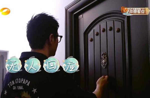 餐厅经营遭遇破产风险，赵丽颖管钱头大
