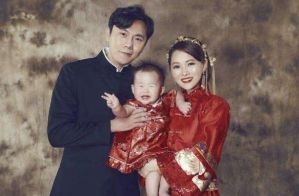 颜值不出众，声音更平平的伊能静，凭什么能一直红到现在？