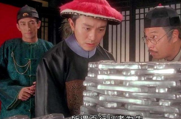 《九品芝麻官》多难拍？吴启华崩溃，苑琼丹被嘲笑：你念数字吧