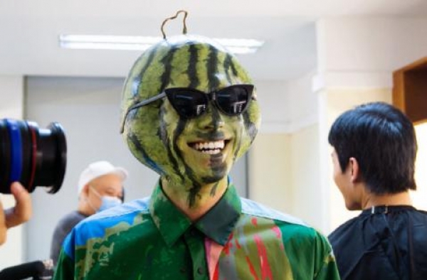 元气哥哥发布预告，再现超强伪装术，网友：重启百变大咖秀吧