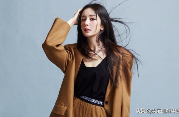 娱乐你问我答之：杨幂拿嘴碎当有趣吗？王俊凯不配平番周杰伦吗？