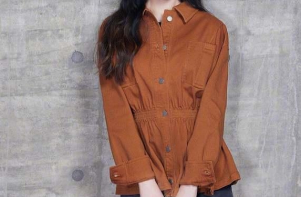 上海嗲妹妹唐嫣当妈后首晒女儿玩具 女儿奴十足难掩母性光辉