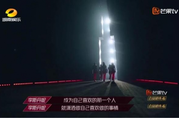 娱乐圈变坏，是从卖人设开始的