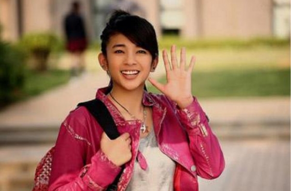 中印混血的快女谈莉娜：曾经和张翰搭戏，如今却只能接商演捞金