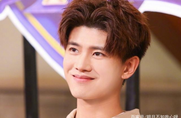 任嘉伦最欣赏的演员是谁？答案揭晓了，原来是娱乐圈一个谐星
